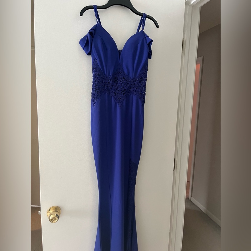 Periwinkle evening dress - Picture 6 of 10
